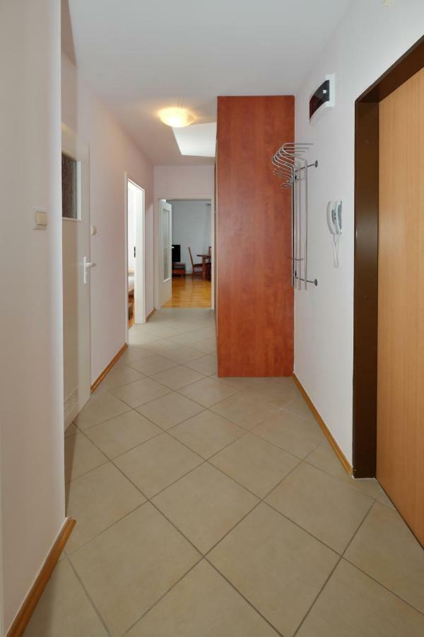 Apartament Sloneczny 2 Opole Esterno foto